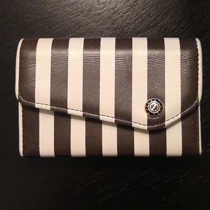 Henri Bendel card case
